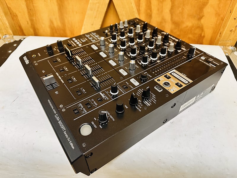Pioneer DJM-900SRT 4ch DJ Mixer DJM900SRT Serato 900 SRT w/Pelican