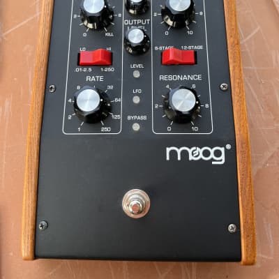 Moog MoogerFooger MF-103 12-Stage Phaser | Reverb Italia