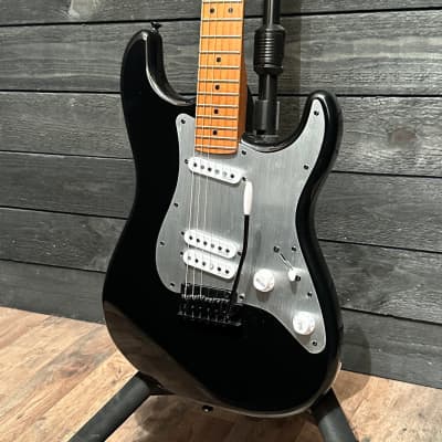 Fender Squier Contemporary Stratocaster Special Electric Guitar - Black image 3