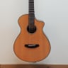 Breedlove Pursuit B21CE Acoustic Electric Bass Guitar, solid Spruce top, includes Bag, model PSB21CE