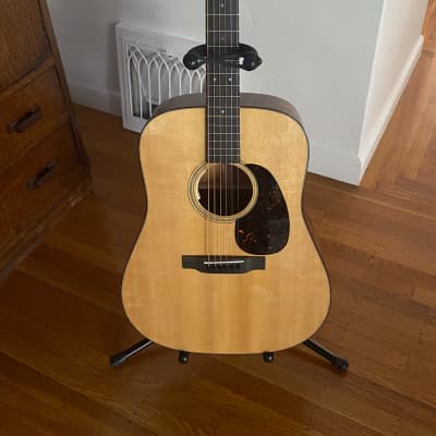 Martin Standard Series D-18E with LR Baggs Electronics 2018 - Present - Natural image 5