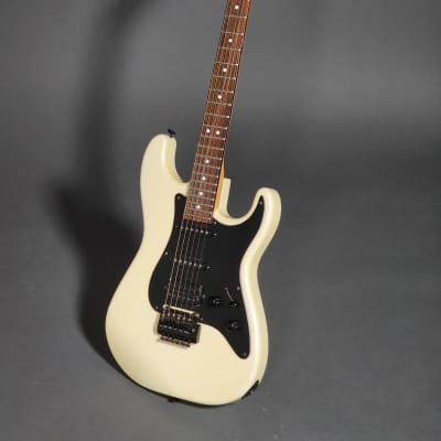 Charvel Model 3 HSS with Rosewood Fretboard 1986 - Pearl White for sale