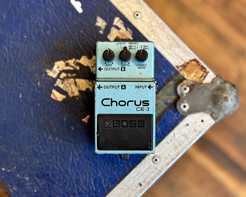 Boss CE-3 Chorus