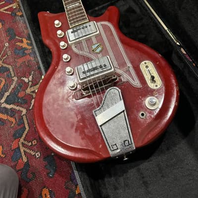 1960s National Westwood 77 vintage electric guitar w unoriginal hard case image 2