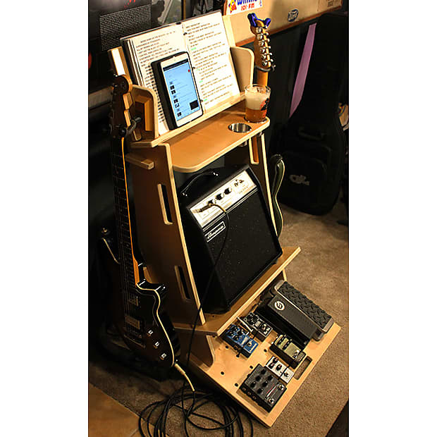 A new type of amp stand that is perfect for steel guitar! Amplifier Stand