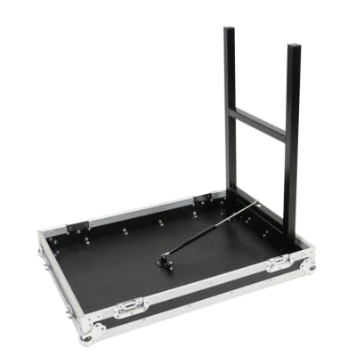 OSP RC16U-20SL 16 Space ATA Amp Rack w/Casters and Attached Utility Table image 3