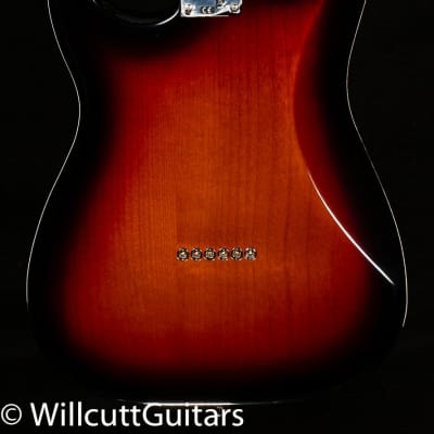Fender Robert Cray Stratocaster, Rosewood Fingerboard, 3-Color Sunburst (562) image 4