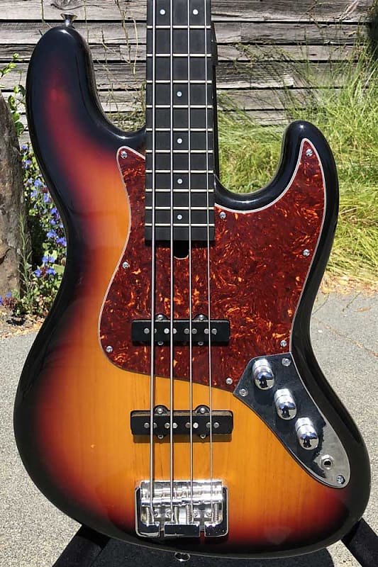 2006 Modulus Vintage J (PreOwned) Reverb