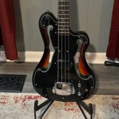 2018 Eastwood EEB-1 Bass in Sunburst w/ Orig. Gigbag (Through F- Holes Ampeg AEB Style) for sale