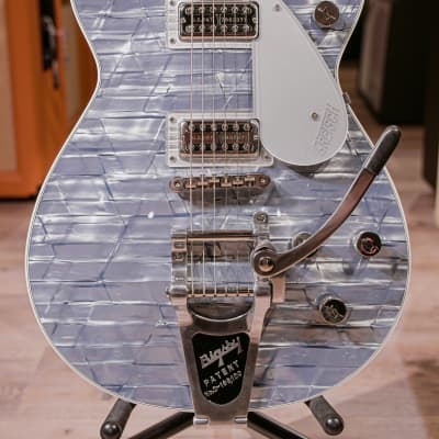 Gretsch G6129T Players Edition Jet Light Blue Pearl image 2