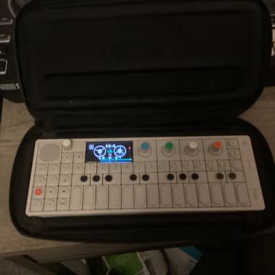 Immagine Teenage Engineering OP-1 Portable Synthesizer & Sampler - 3