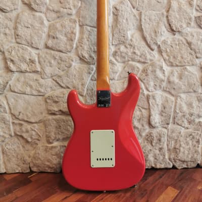 Squier Fender FSR Classic Vibe '60s Stratocaster 2021 Fiesta Red image 9