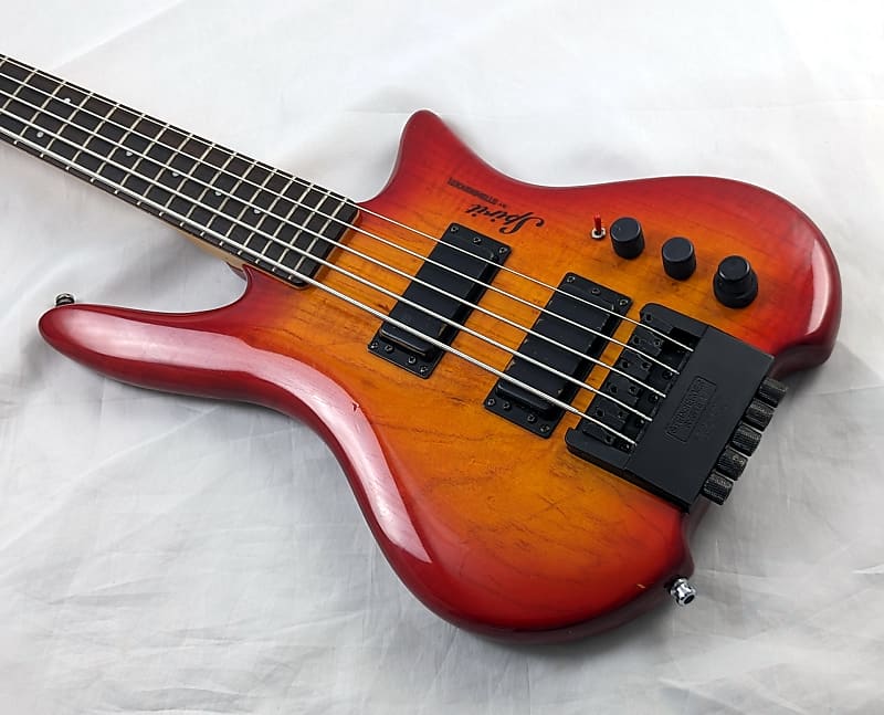 STEINBERGER Spirit XZ-25 Headless 5-String Bass w/Gig Bag