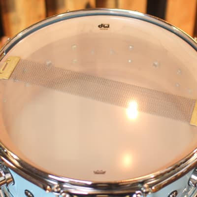 DW 5.5x14 Collector's Maple Solid Sky Blue Super Solid Snare Drum - SO#1288932 image 5