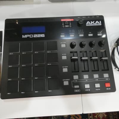 Akai MPD226 | Reverb