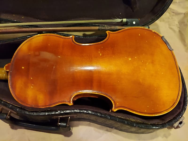 ドイツ・KARL HOFNER 4/4 Hofner Violin, Golden Brown, 4/4 Size. Made in Germany