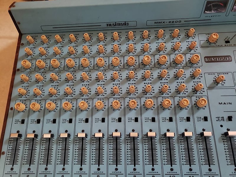 Musimatic MMX 2200 12 channel vintage mixing console MMX 2200 Reverb
