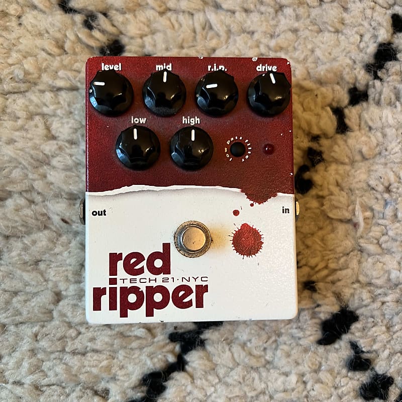Tech 21 Red Ripper