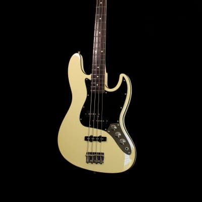 Fender AJB Aerodyne Jazz Bass