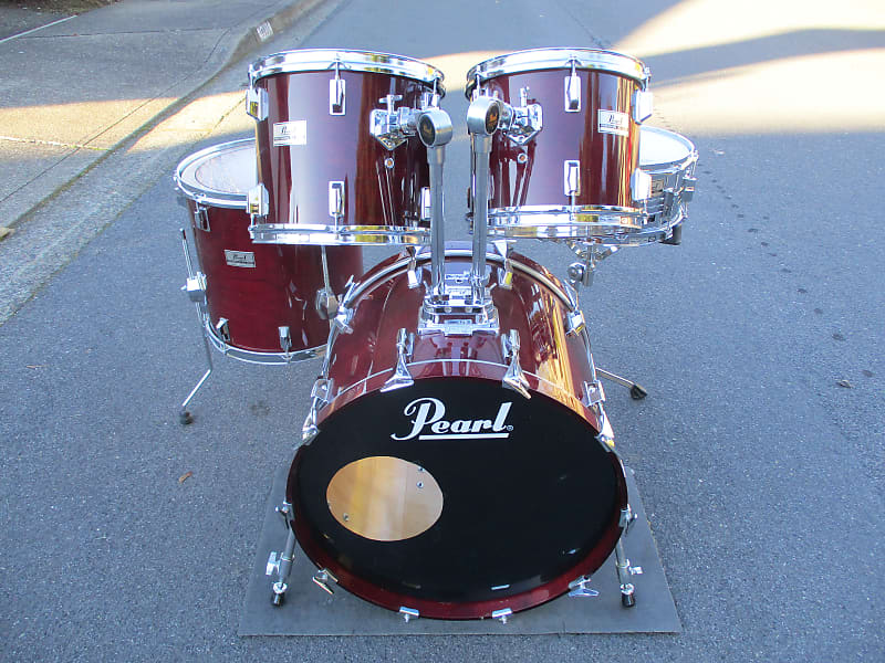 Pearl Vintage DLX Drum Kit, Made In Japan, Early 1980s, Lacquer