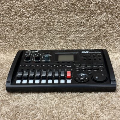 Zoom R8 Multitrack Digital Recorder and USB Interface