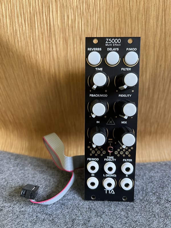 Tiptop Audio Z5000 Multi-Effect