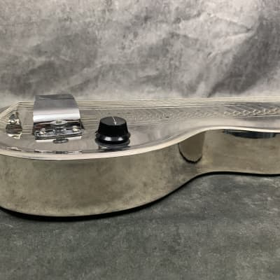 Rickenbacker Silver Hawaiian Lap Steel 1937 to 1943 - Chrome image 6