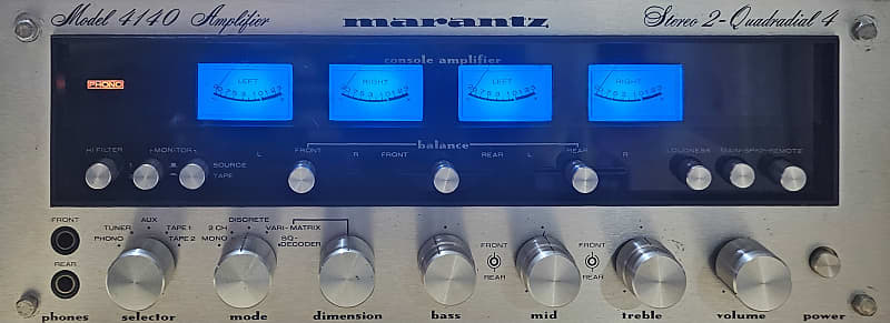Marantz Model 4140 70 watts  Solid-State Integrated Amplifier 1973 - 1977 - Silver with MetalCase image 1