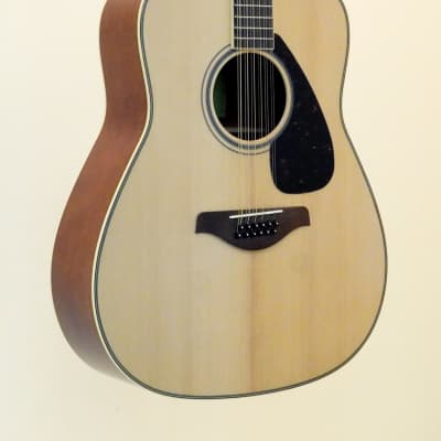 YAMAHA FG820-12 12-string Acoustic Guitar
