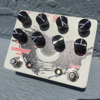 Walrus Audio Luminary Quad Octave Generator V1 | Reverb