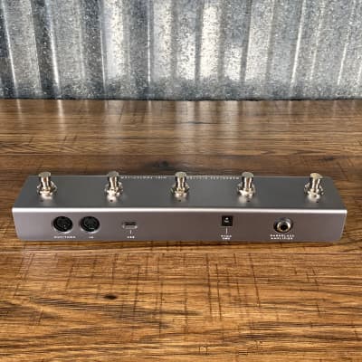 Darkglass E500 Exponent 500 Watt Bass Amplifier Head & DGMF Midi Footswitch Limited Bundle DGEXMI image 10