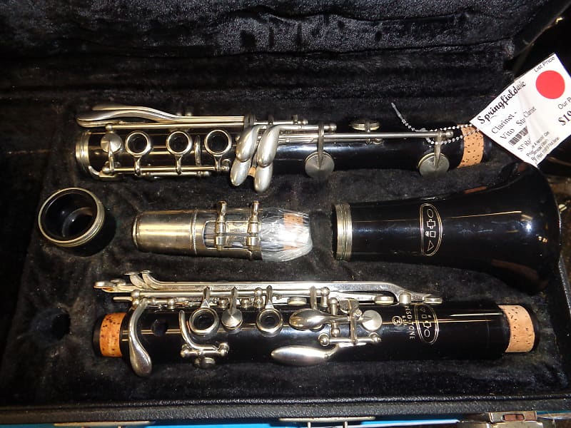 used Vito Reso-Tone Model #3 Bb Clarinet with case + mouthpiece Recently  serviced