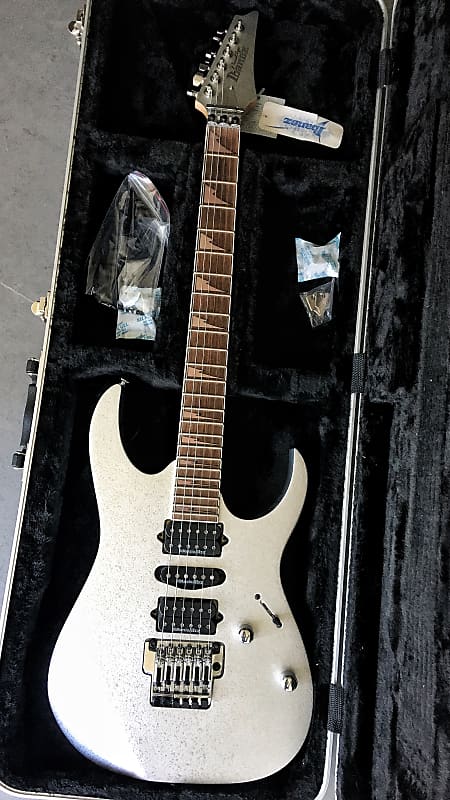 Ibanez RG2570E Prestige