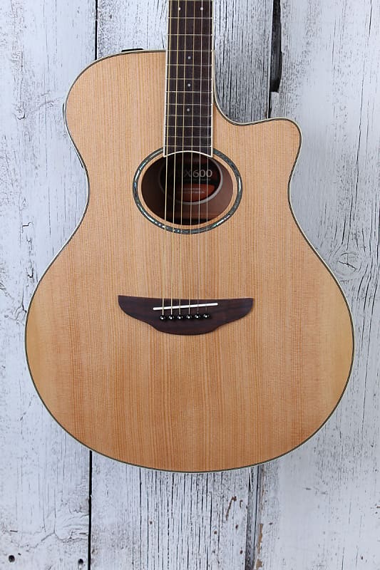 Yamaha APX600 Thinline Acoustic/Electric Guitar, Natural