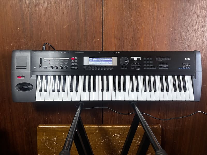 Korg TR61 61-Key Music Workstation Keyboard | Reverb Canada