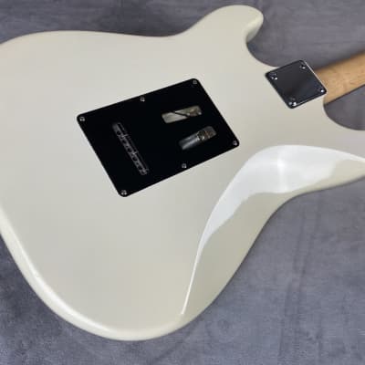 JB Player JBG-165 / PW Stratocaster  Pearl White 1990’s image 7