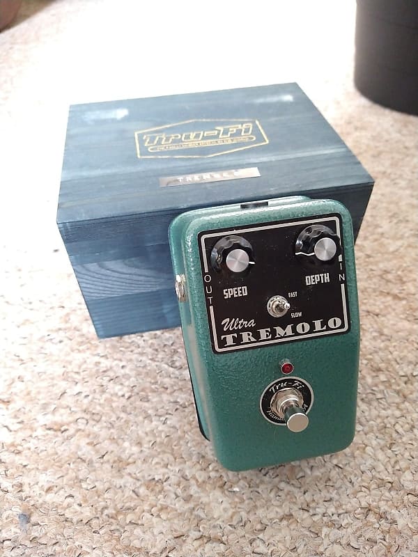 ギター Tru-Fi Ultra Tremolo Tru-Fi - Ultra Tremolo - Tremolo Guitar Pedal w/ Original