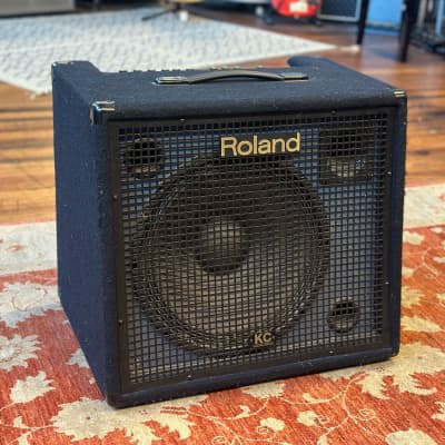 Roland KC-550 4-Channel 180-Watt 1x15