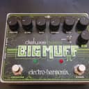 Electro-Harmonix Deluxe Bass Big Muff Pi Distortion / Sustainer