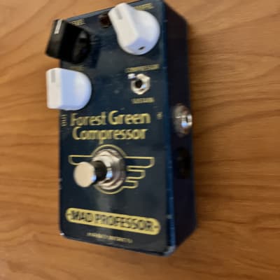 Mad Professor Forest Green Compressor Hand Wired