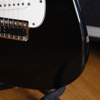 Suzuki Super Sounds Brazen Picker Professional MIJ 1970s Pre-Owned image 6