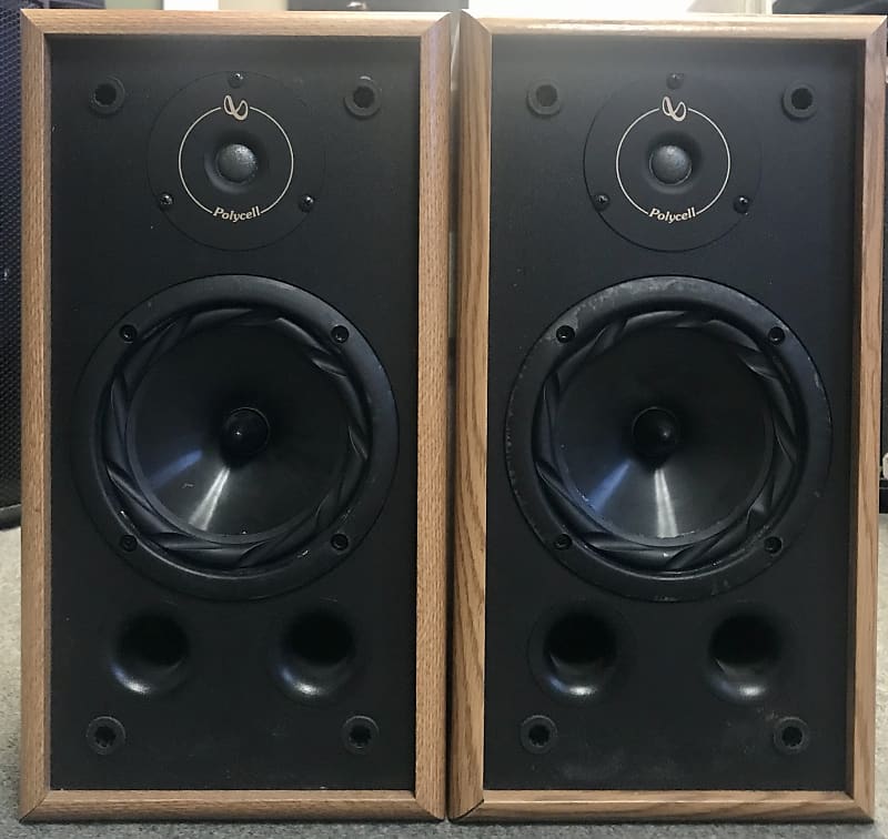 Infinity RS-325 Bookshelf Speakers in fantastic shape. Great | Reverb