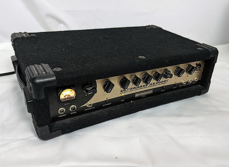 BEHRINGER BX3000T ベース用アンプ 現状品 BEHRINGER BX3000T ベース用アンプ 現状品 BEHRINGER BX3000T