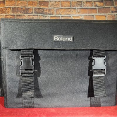 Roland AC-60 Acoustic Chorus 2-Channel 60-Watt 2x6.5" Acoustic Guitar Combo w/ Carrying Bag image 14