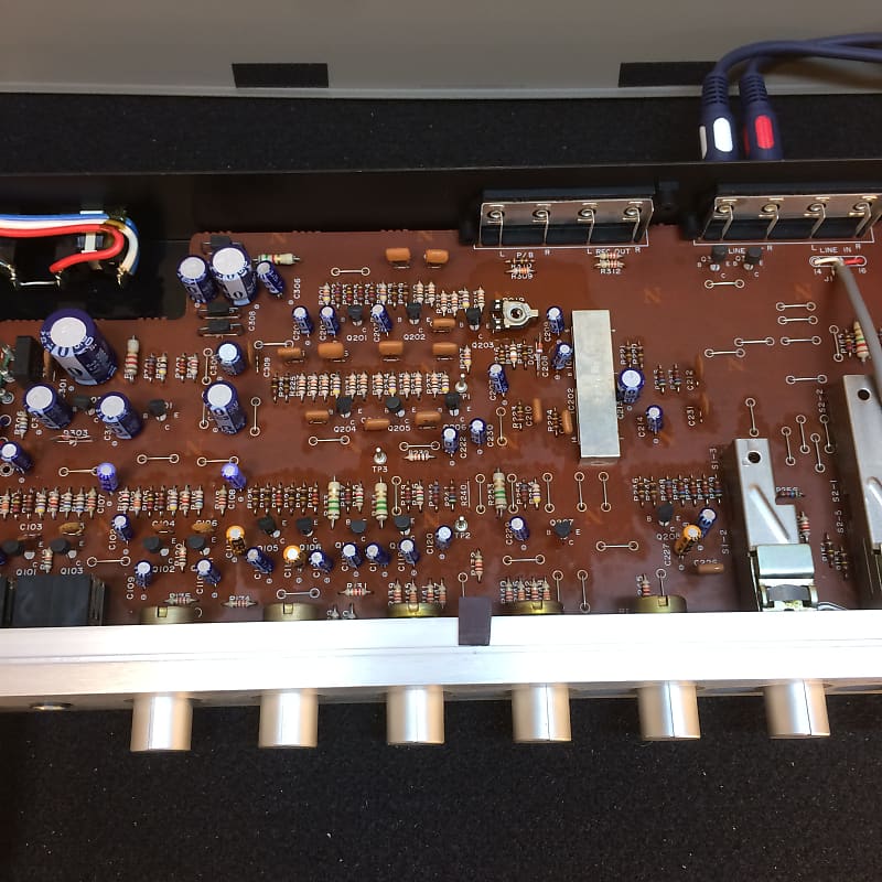 Technics SH-3077G Mic/Synthesizer Mixing Amp. BBD echo unit