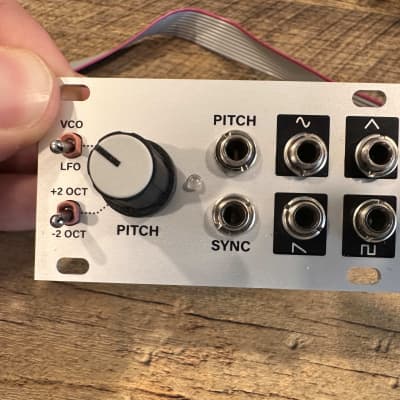 Intellijel VCO 1U - Eurorack Module on ModularGrid