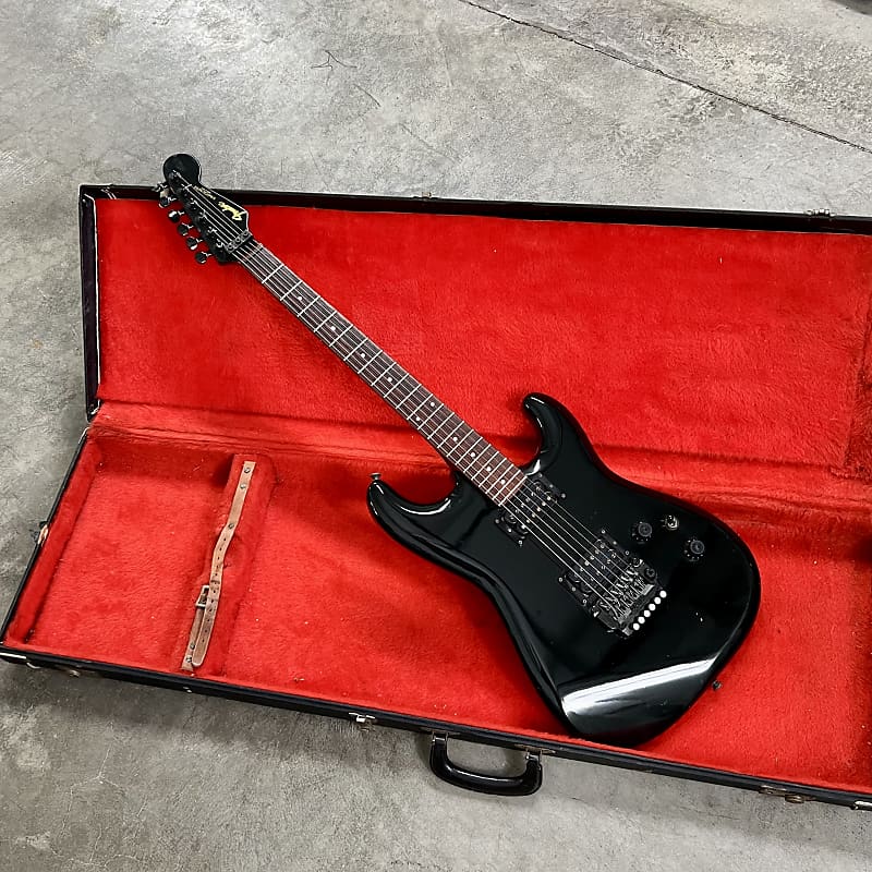Fender Contemporary HM Strat c 1985 Blackout heavy metal AO Fender Contemporary HM Strat c 1985 Blackout heavy metal AO