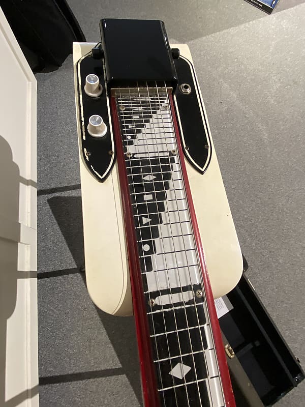 National Dynamic Lap Steel 1958-1962 Red/White/Black | Reverb