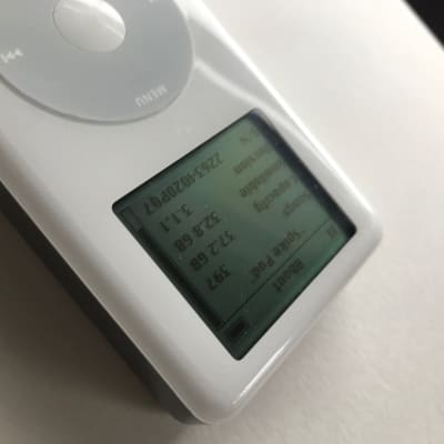 Apple iPod classic 4th Gen A1059 40GB 2004 - white NEW