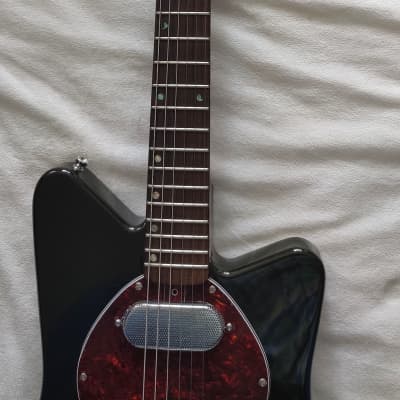 Versoul Raya 2000s - Rolling Stones Love this Guitar - Rare, Excellent condition-Black with Case image 2
